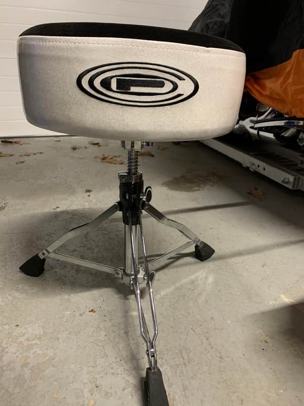 Orange County Drum & Percussion OCDP Drum Throne Silver Sparkle image 1
