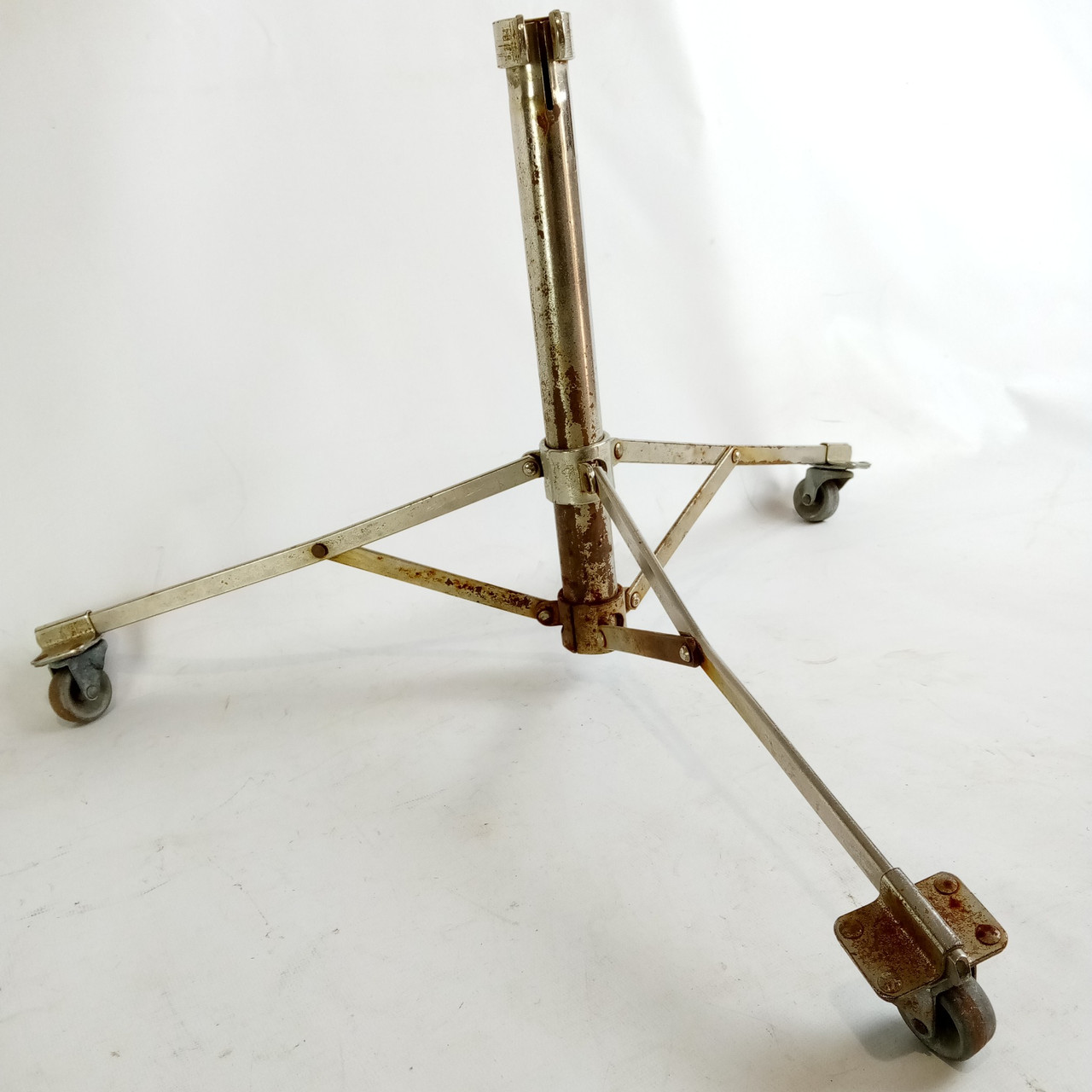Ludwig 1" Nickel Tripod-Base Roller-Wheels Drum/Cymbal/Percussion Stand Part W&A — main photograph