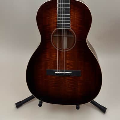 : Martin Custom Shop 0-12 Fret - All Fiddleback Mahogany, Hide Glue (MINT / UNPLAYED) image 1