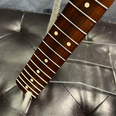 Fender Classic Series 60s Lacquer Stratocaster Loaded Neck with Pau Ferro Fingerboard image 5