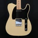 Fender Vintera II 50s Nocaster, Maple Fingerboard, Blackguard Blonde, Deluxe Gig Bag