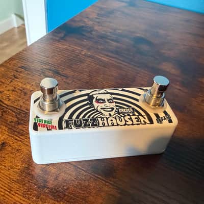 Oneder Effects Fuzzhausen image 1