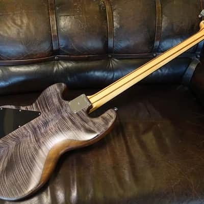 Wal mk1 2014 Violet sycamore image 2