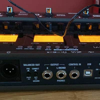 Zoom G3 compact multi-effects guitar processor / amp simulator image 6