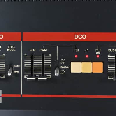 Roland JUNO-6 Polyphonic Synthesizer in Very Good Condition. image 15