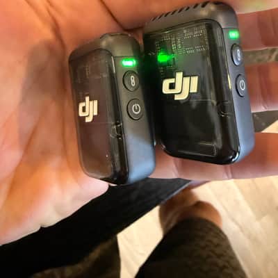 DJI Mic 2 with receiver and charging case 2024 - Grey image 9