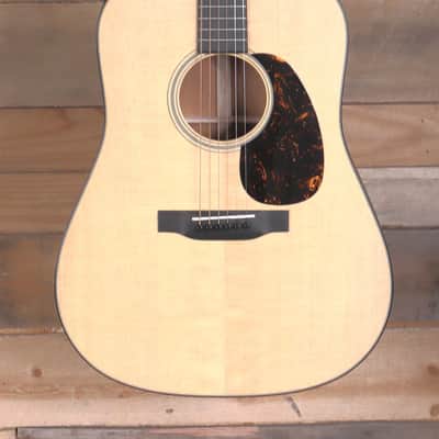 Martin D-18 Acoustic Guitar Aging Toner w/ Case image 1
