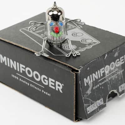 Moog Minifooger MF 05 V2 Analog Delay Pedal + Wie Neu + OVP + 1,5Jahre Garantie image 4