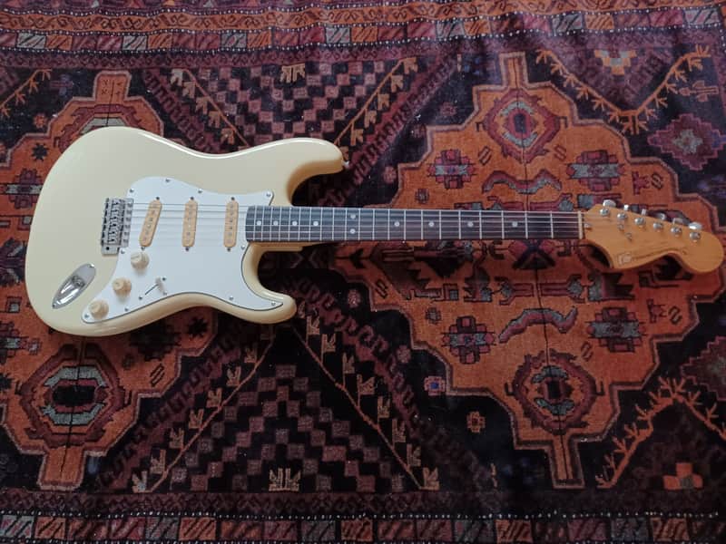 Fernandes / Burny FST-70 Lawsuit Stratocaster Copy Late-70's - Vintage Aged White image 1