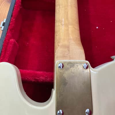 G.L. Stiles Bass See thru blonde image 12
