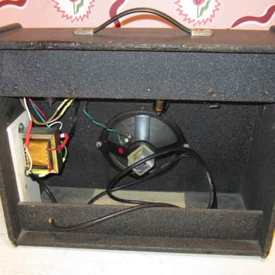 Magnatone Estey Model 401 Small Combo Amp 1960s - Black image 3
