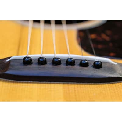 1962 Martin 0-18 natural image 20