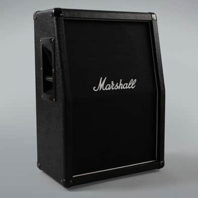 Marshall MX212AR 160-watt 2x12" Vertical Extension Cabinet image 2