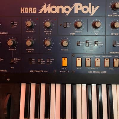 Korg Mono/Poly 1980s - Blue