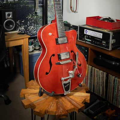 Godin 5th Avenue Uptown Custom 2019 - Present - Havana Burst image 2