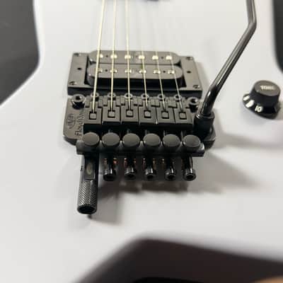 EVH Star Limited Edition 2023 - Primer Gray image 14