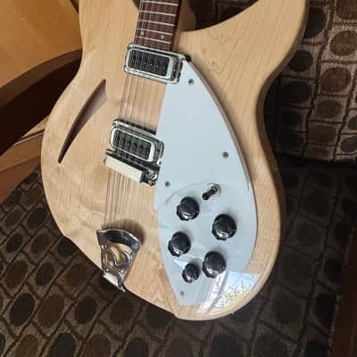 Rickenbacker 330/12 2021 - Mapleglo image 2