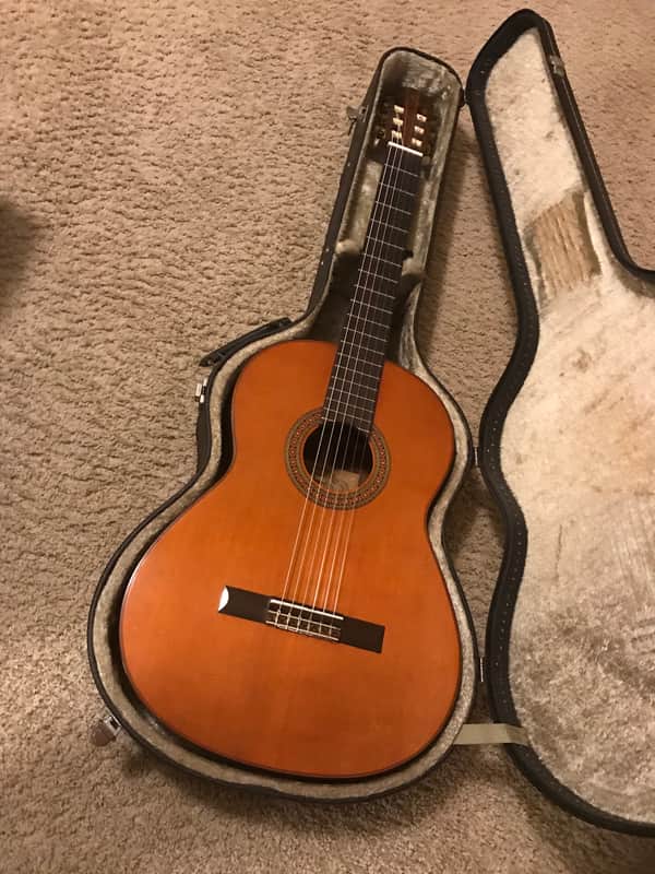 Yamaha G200 classical guitar 1970s made in Japan excellent