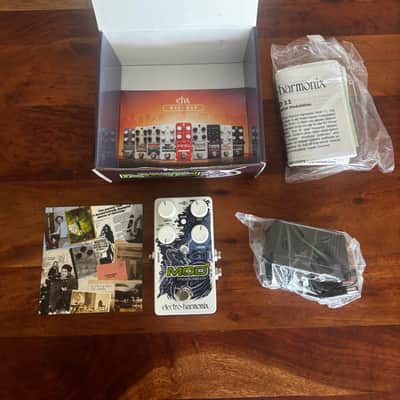 Electro-Harmonix Mod 11 Modulator 2019 - Present - Graphic image 3