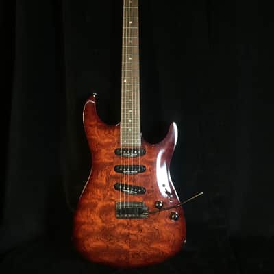 Fender Showmaster QBT SSS Quilt Bubinga Electric Guitar - Seymour Duncan Pickups image 2
