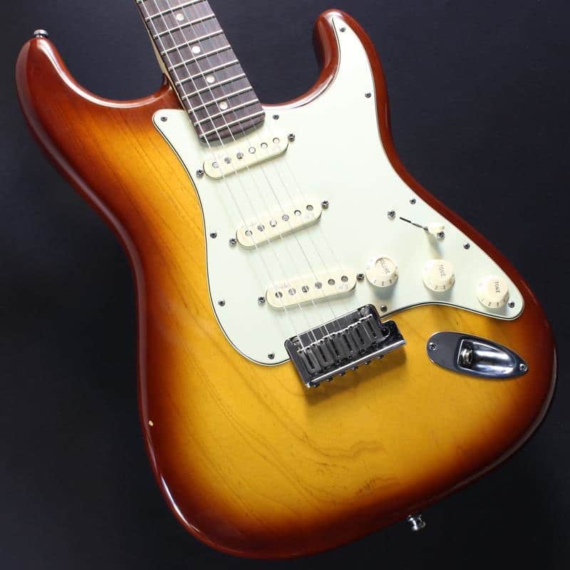 Fender USA Used American Deluxe Stratocaster Ash (Tobacco Sunburst/Rosewood)