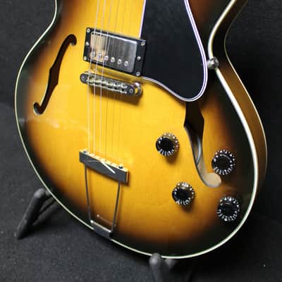Gibson ES-135 2002 - VINTAGE SUNBURST image 4