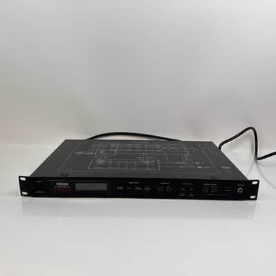 YAMAHA TX81Z FM Sound Source FM Synthesizer FM Tone Generator