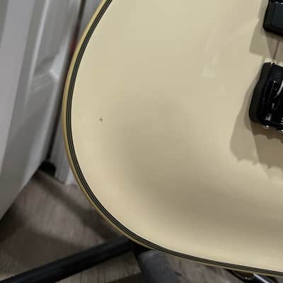 Schecter Blackjack ATX C-8 2010 - Aged White image 2