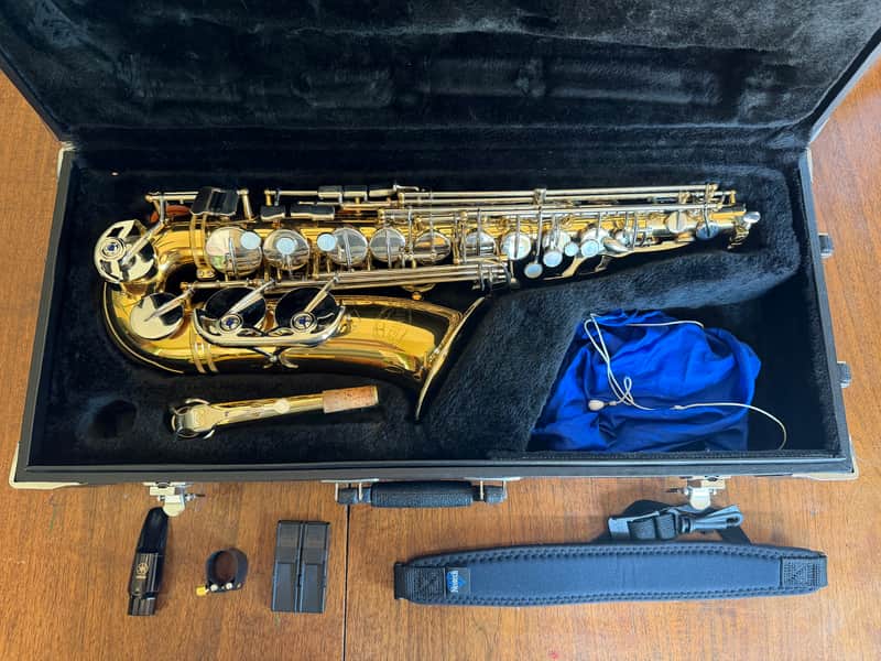 Jupiter JAS-769-II Intermediate Alto Saxophone