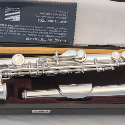 Yamaha YFL-481H All Silver Intermediate Flute *Open-hole *B-foot *Made in Japan *Cleaned and Serviced image 10