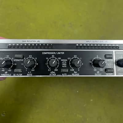 Behringer Autocom Pro MDX1400 Compressor / Limiter- Black / Silver image 3