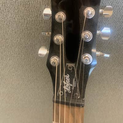 Hofner Shorty Guitar White Limited Travel Electric Guitar w/ Gigbag image 3