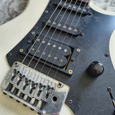 Aria Pro II Cat Series Electric Guitar vintage retro strat image 6