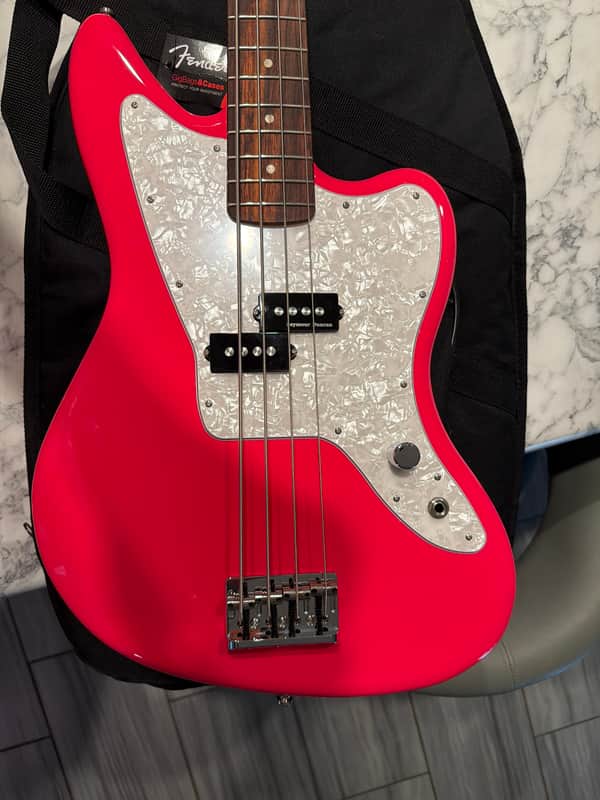 Fender Mark Hoppus Signature Jaguar Bass