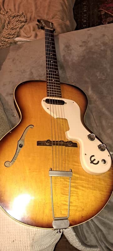 Epiphone Granada E444T 1965 - Sunburst image 1