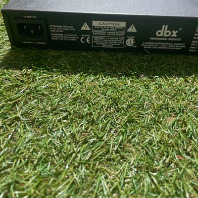 dbx 215s Dual Channel 15-Band EQ image 6