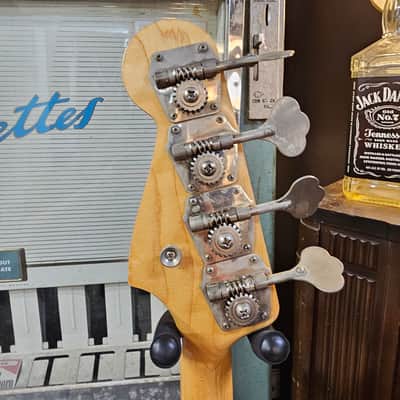 1965 Fender Jazz Bass 3 tone Sunburst image 12