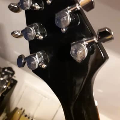 Condor Flying V Black image 5