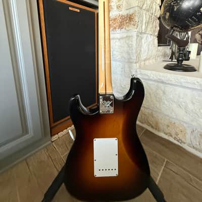 Fender Custom Shop Wildwood 10 Limited '54 Stratocaster 70th Anniversary 2024 - Two Tone Sunburst image 6