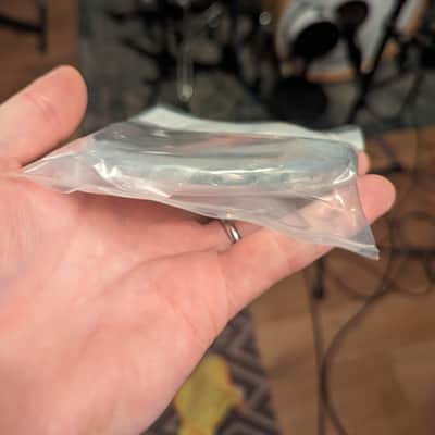 Ernie Ball Music Man Stingray RS Bridge Plate Cover Chrome. Brand New Unopened. image 3