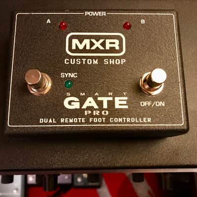 Immagine Dunlop MXR M235 Smart Noise Gate Pro Rack + Dunlop MXR M235FC Foot Controller - 2