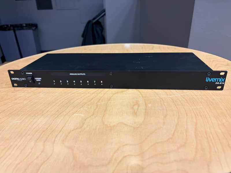 Digital Audio Labs Livemix DA-816 Analog Output Unit | Reverb