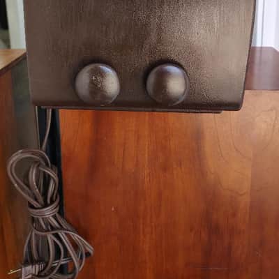 RCA Victor 1951 Model X551 antique radio in very good condition, restored -1 1951 image 4