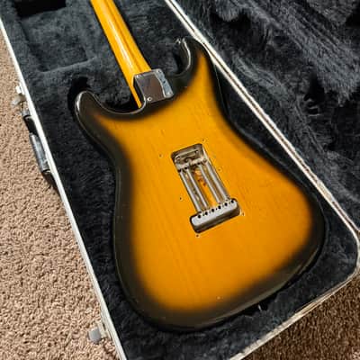 Fender 1986 American Vintage '57 Stratocaster - 2-Color Sunburst image 13