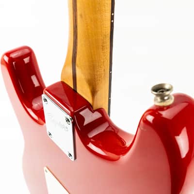 Squier Affinity Series Stratocaster – 22-Fret Rosewood Fretboard – 1997–2000 – Torino Red – Used; Good Condition image 24