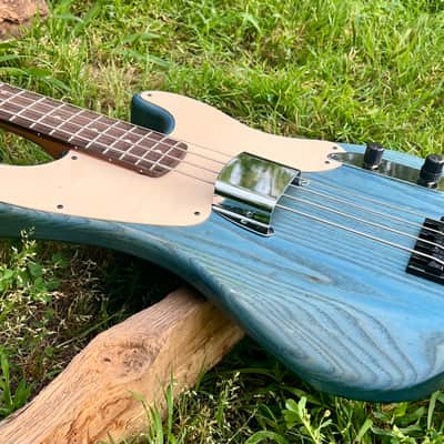 TW Basses Royal 54 Precision Bass 2020’s - Blue/Coral Blue Ash image 12