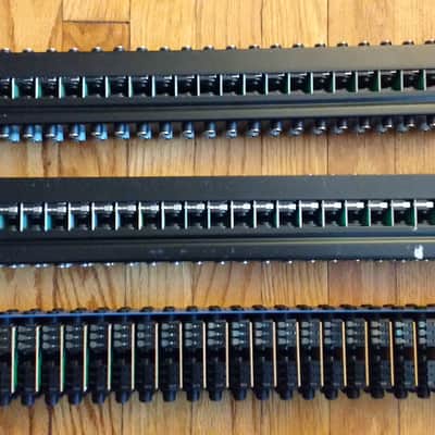 2x Neutrik NYS-SPP-L1 and 1x Samson S-Patch 48-Point TRS Patchbays image 8