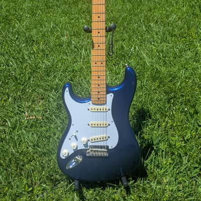Fender Stratocaster 2016 - Lake Placid Blue image 5