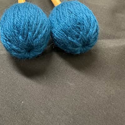 Innovative Percussion IP100 Mallets, Soft, 1 Pair, Birch w/Teal Yarn - EXCELLENT image 6
