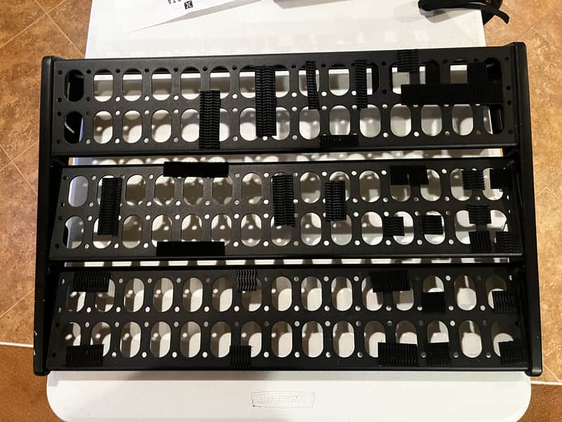 Live Wire PB500 2025 - Black image 1